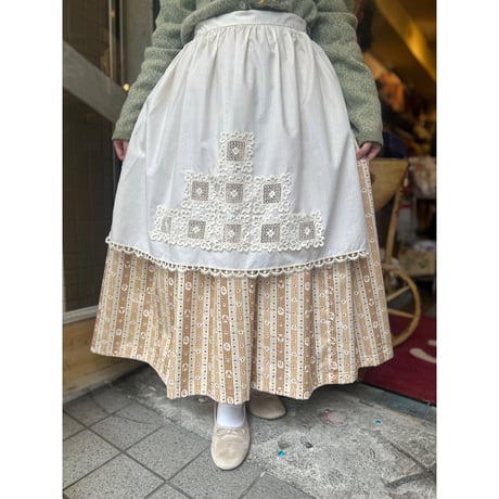 apron 643[ge443]