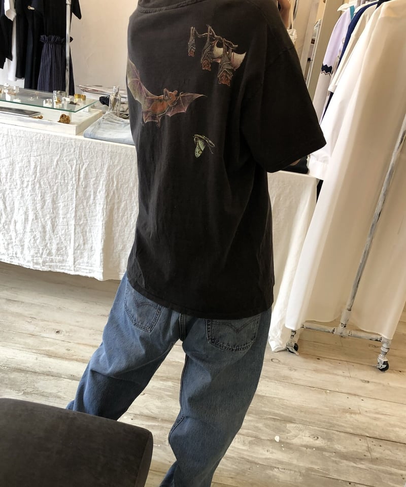 メンズ古着 半袖 コウモリ柄 ビッグ黒Tシャツ L | REAL ME.