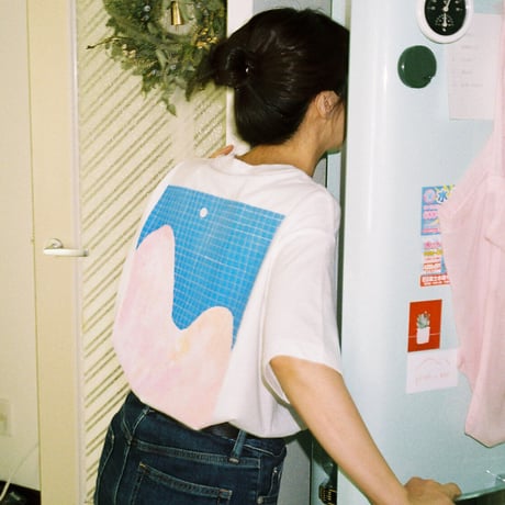 “お昼の月はしろい”Tシャツ