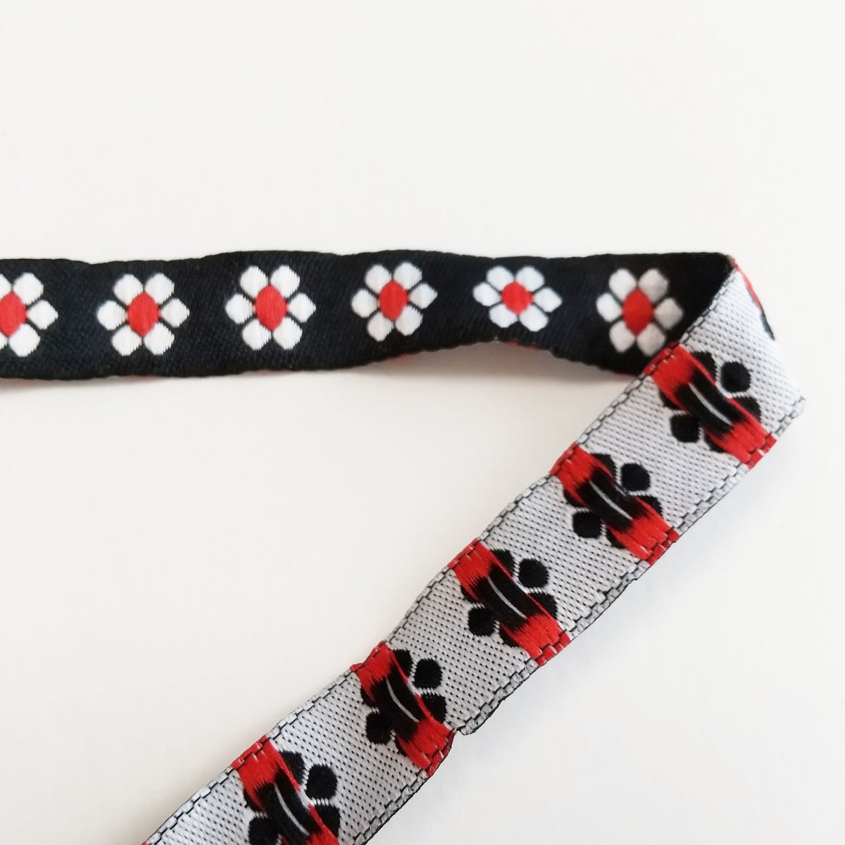 13mmチロリアンテープ「シンプルなお花」（10cm単位） | 中国