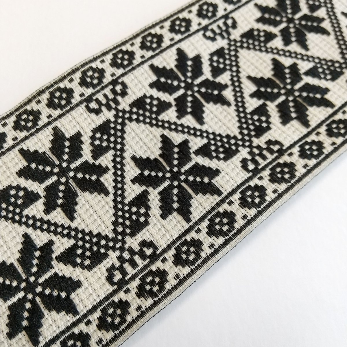 チロリアンテープ 】ふくろう1反30m チロリアンテープ 】ふくろう1反30m