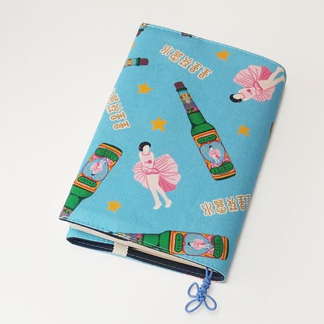レトロフラワー 緑×ピンク 文庫本サイズ　ブックカバー ハンドメイド レトロフラワー 緑×ピンク 文庫本サイズブックカバー ハンドメイド