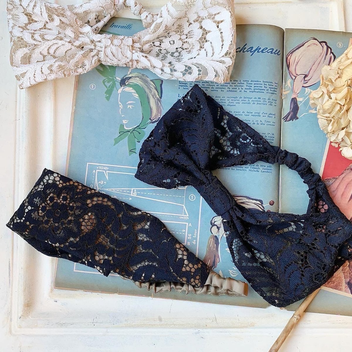 レース×サテンヘアバンド [navy × black] | Reinette