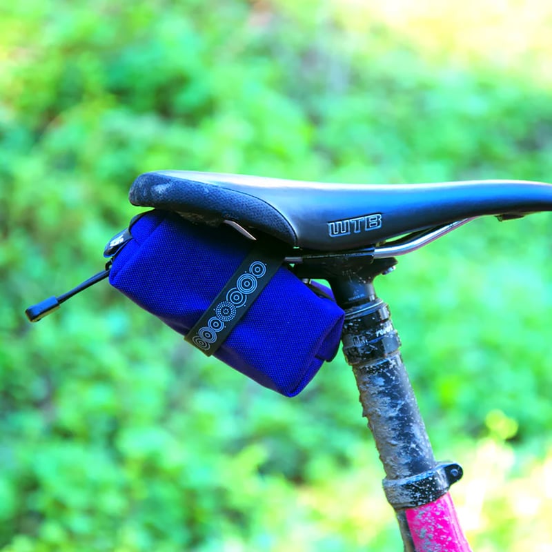 OUTER SHELL ハンドメイド サドルバッグ OUTER SHELL ADVENTURE / Rolltop Saddlebag – 京都の自転車屋