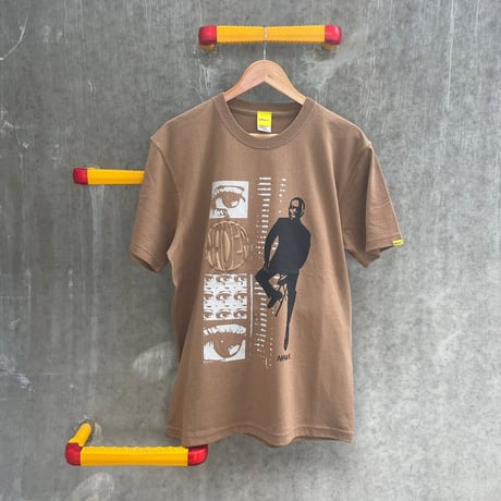 All Eyes On Me T-shirt dark camel