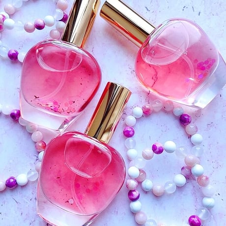 ※残１※  彼がアナタに、何度も恋をする♪運命の赤い糸スプレー（15ml）