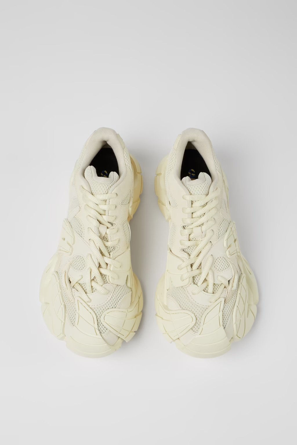CAMPER LAB / Tormenta / White | DELTA