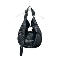 ANTOK / CIRCLE BAG (APPLE LEATHER) / black