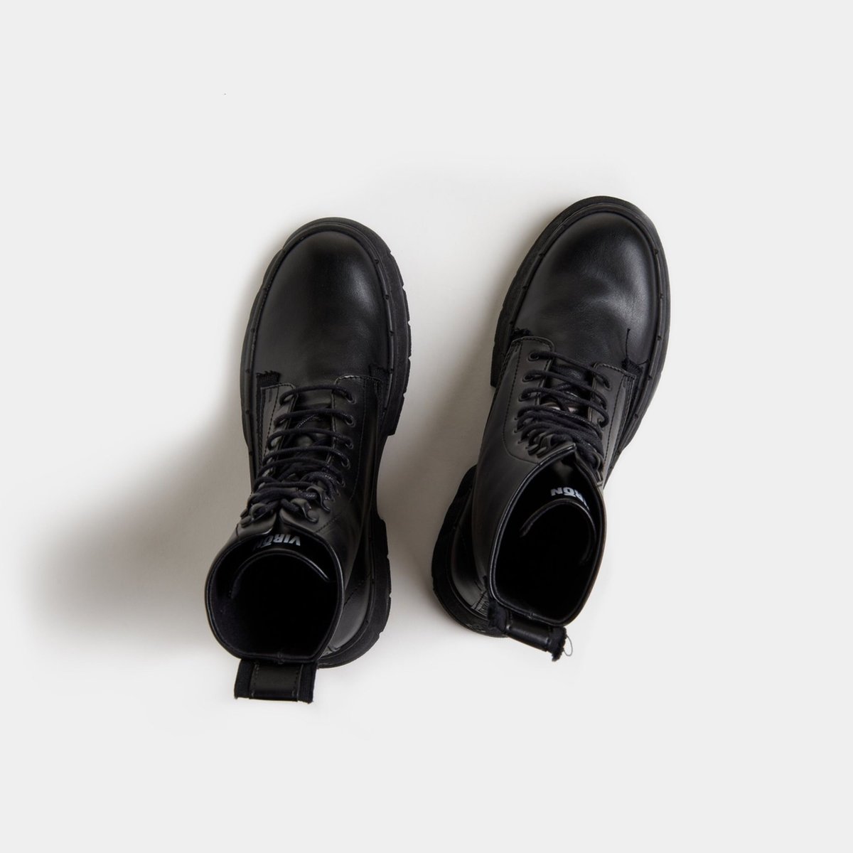 VIRON 黒 レザー ハイカットブーツ 厚底 1992.Black Apple Viron - 1992 Z Vegan Black Apple - Shoes | Impericon