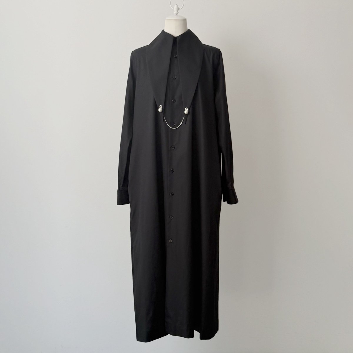 #wnc ノワールケイニノミヤ コム デ ギャルソン noir kei ninomiya ニット・セーター M 黒系 茶 青 総柄 シルク使い レディース [938263] noir kei ninomiya 2021AW フリル付きロングジャケットが入荷