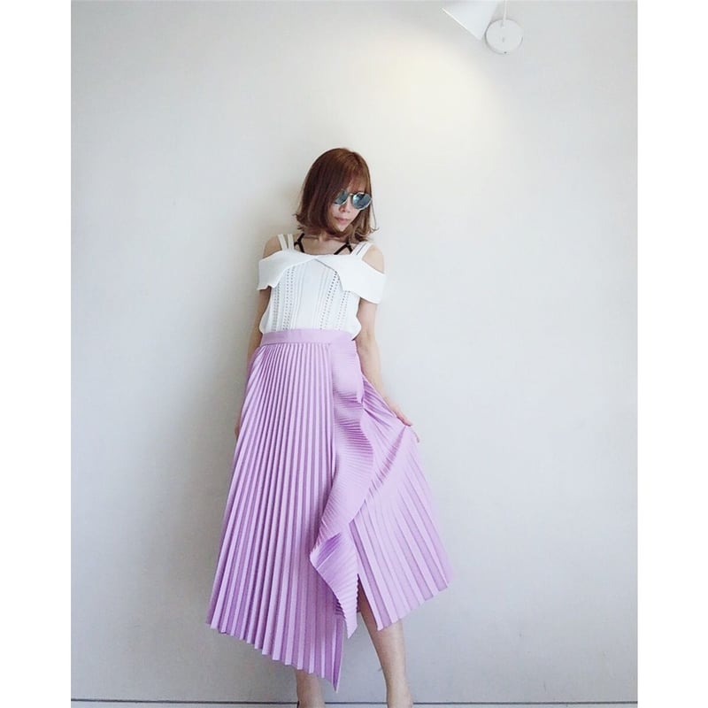 ◇新品◇archivio◇ラベンダー◇プリーツスカート◇38M◇ ラベンダーカラーデザインプリーツスカート | Amira