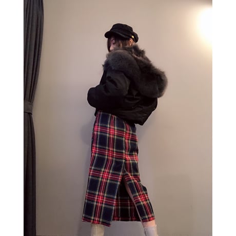 タータンチェック膝丈スカート・ネイビー