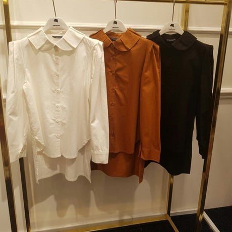 アシンメトリーパフスリーブブラウス