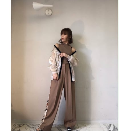 異素材スラックスワイドパンツ・ベージュ