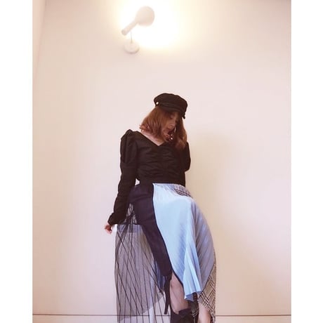 異素材プリーツロングスカート