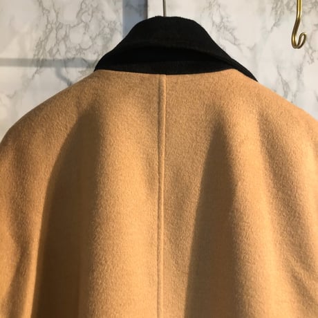 バイカラーダブルプレストロングコート