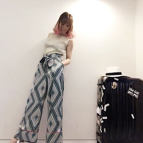 シースルーラメトップス・ベージュ