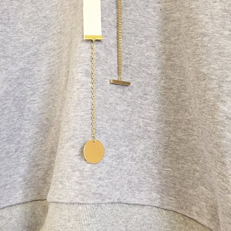 重ね着風ロングスリーブパーカー