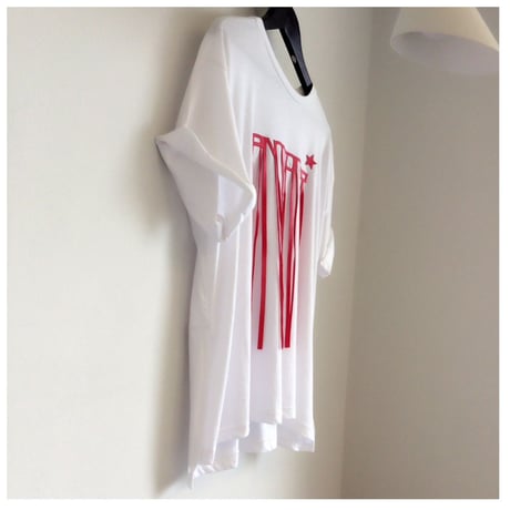 アルファベットフリンジTシャツ