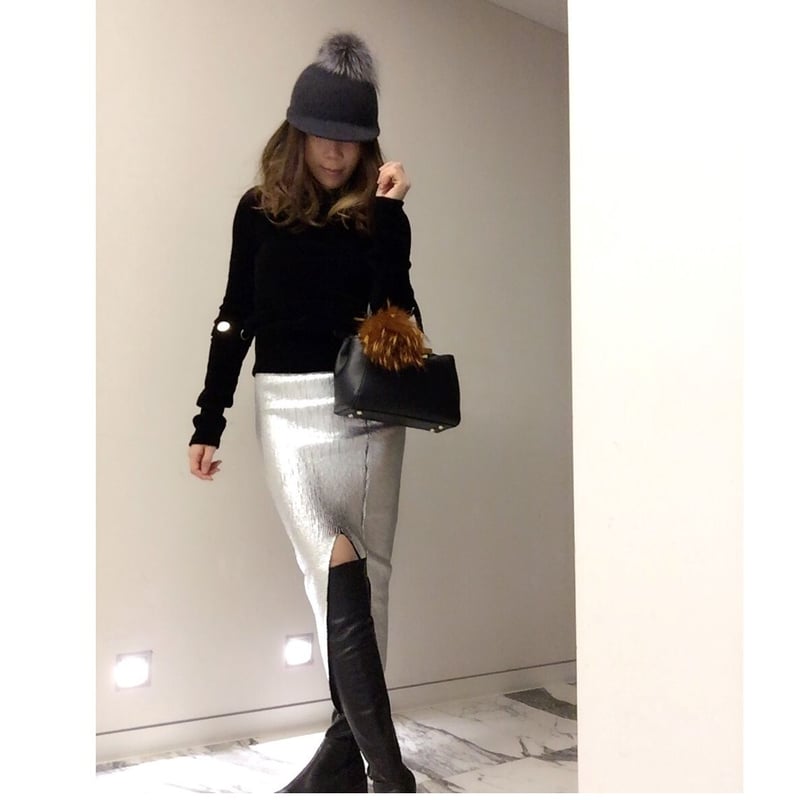 新品　C A L M E Rシルバー タイトスカート LA POMME petit スカート Functional Style Silver Skirt