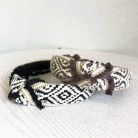 フリンジ刺繍カチューシャ