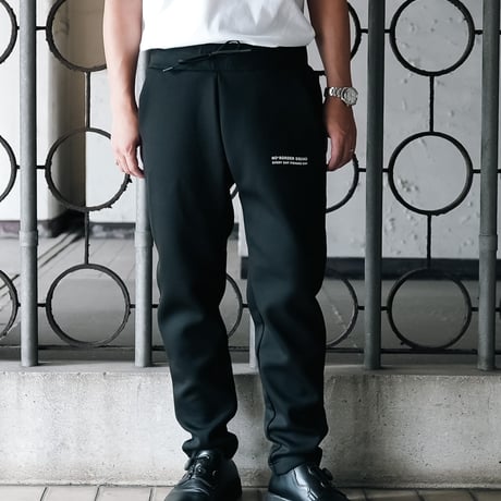 テーパードダンボールパンツ-BLACK