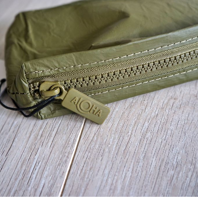 Aloha Collection/アロハコレクション モノクロ―ム オリーブ ポーチ