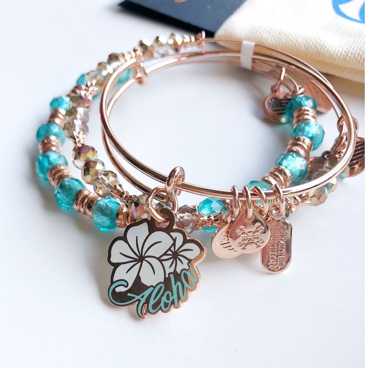 アレックスアンドアニ　ALEX AND ANI ブレスレット　3点　ワンオク　夏 アレックスアンドアニ ALEX AND ANI ブレスレット 3点 ワンオク 夏