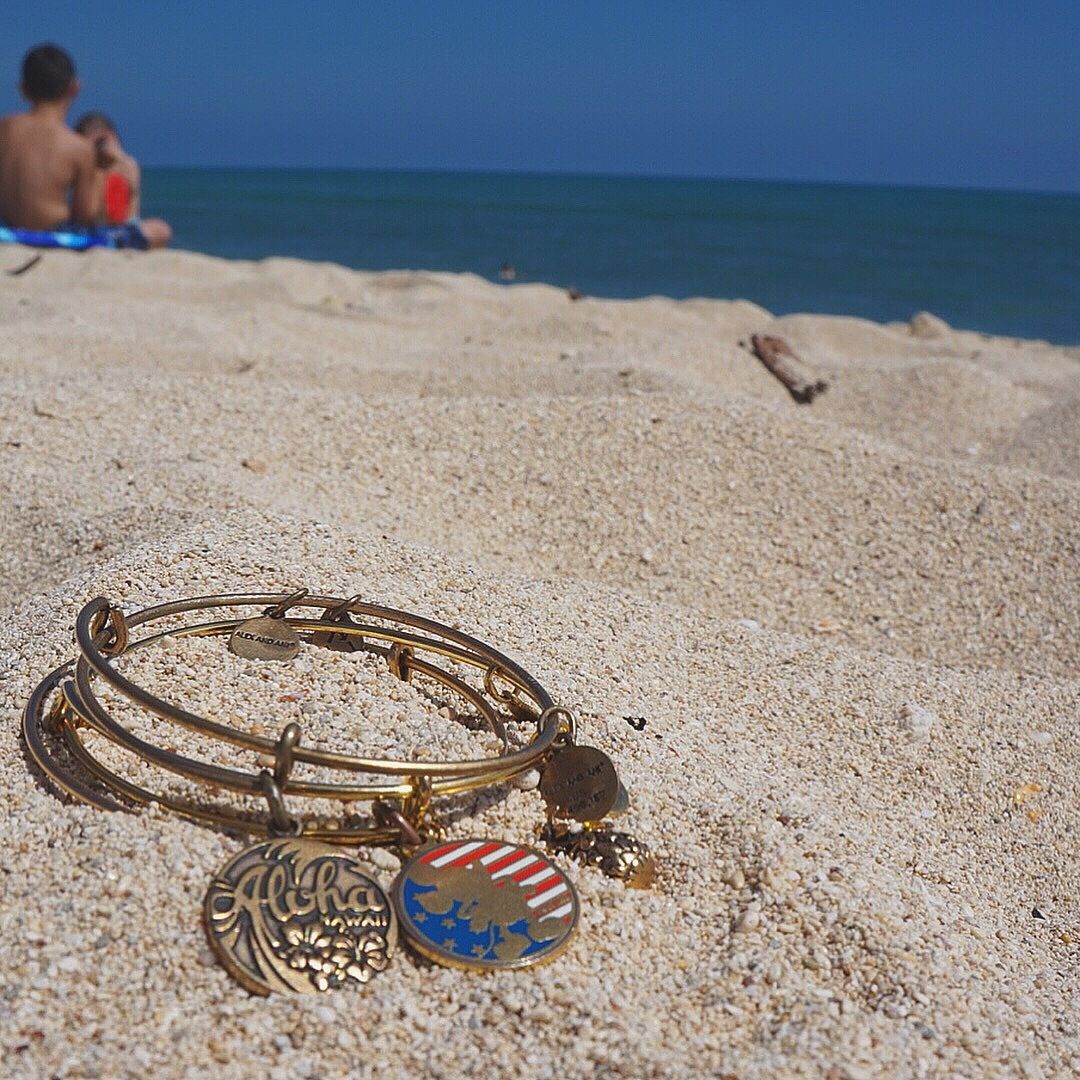 ALEX AND ANI/アレックスアンドアニ ディズニー限定 ブレスレット