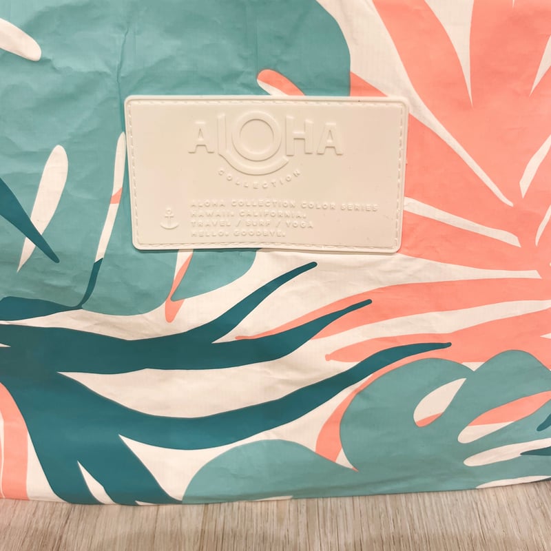 Aloha Collection/アロハコレクション Tropics リーフ柄 ポーチ Aloha Collection/アロハコレクション Tropics リーフ柄 ポーチ