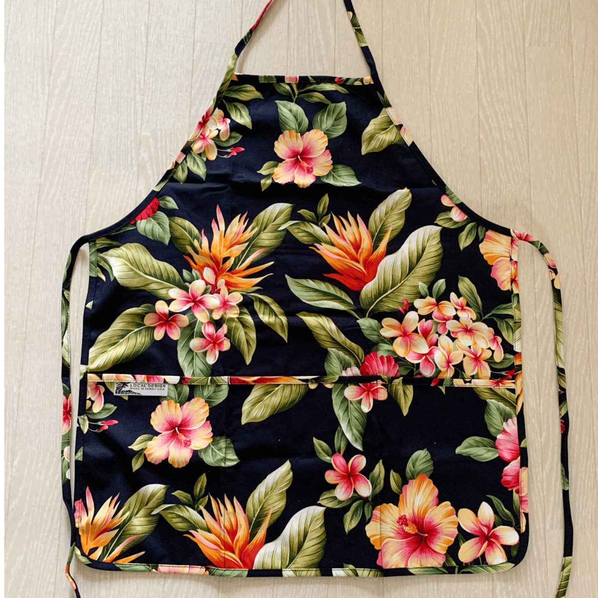 【新品】SoHa (ハワイ)花柄エプロン ハワイ ハイビスカス&プルメリア柄 エプロン | Sunny days