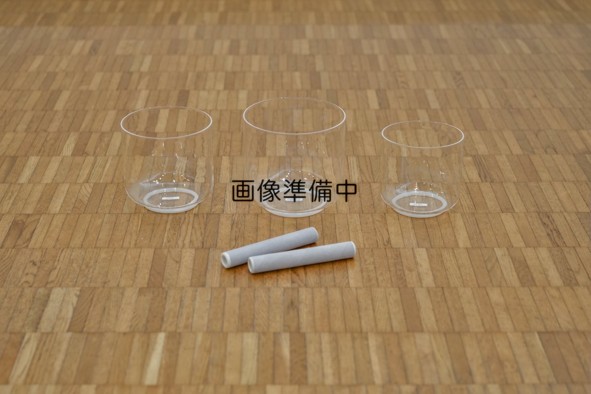 コンパクトな3つのクリスタルボウルセット・ケースつき（C・F・A