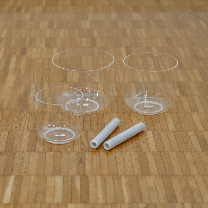 ヨガや瞑想のクリスタルボウルセット・ケースつき（LOW-G#・C#・F