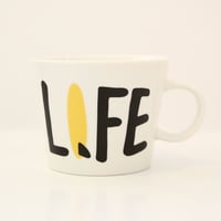 84256 GOLD & BLACKマグ　LIFE