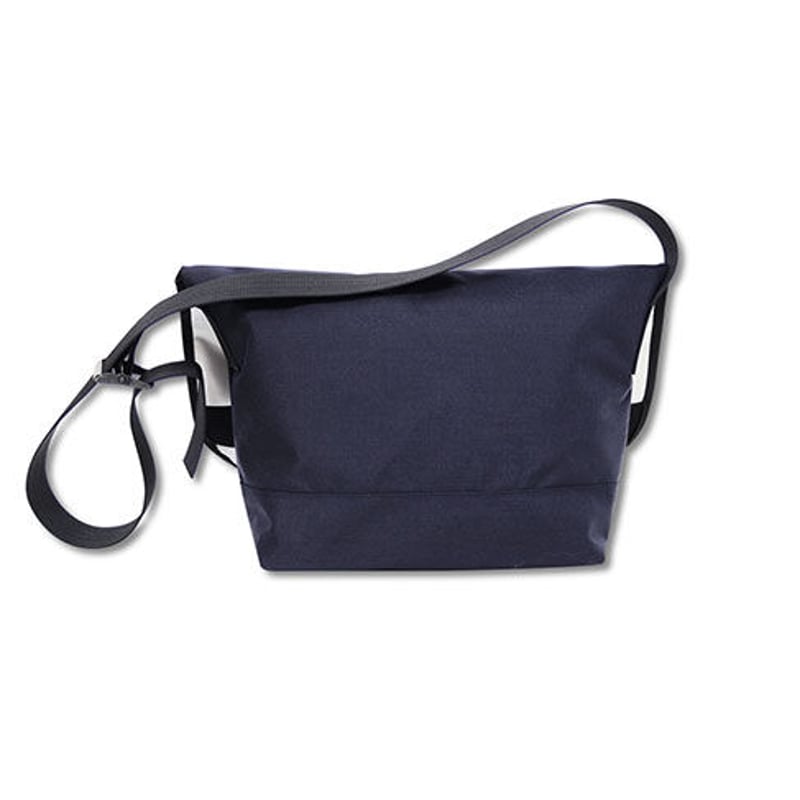 MESSENGER BAG by CRANK | DOWN ON THE CORNER
