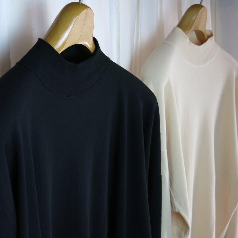 YE OLDE AND NEW MANUnder