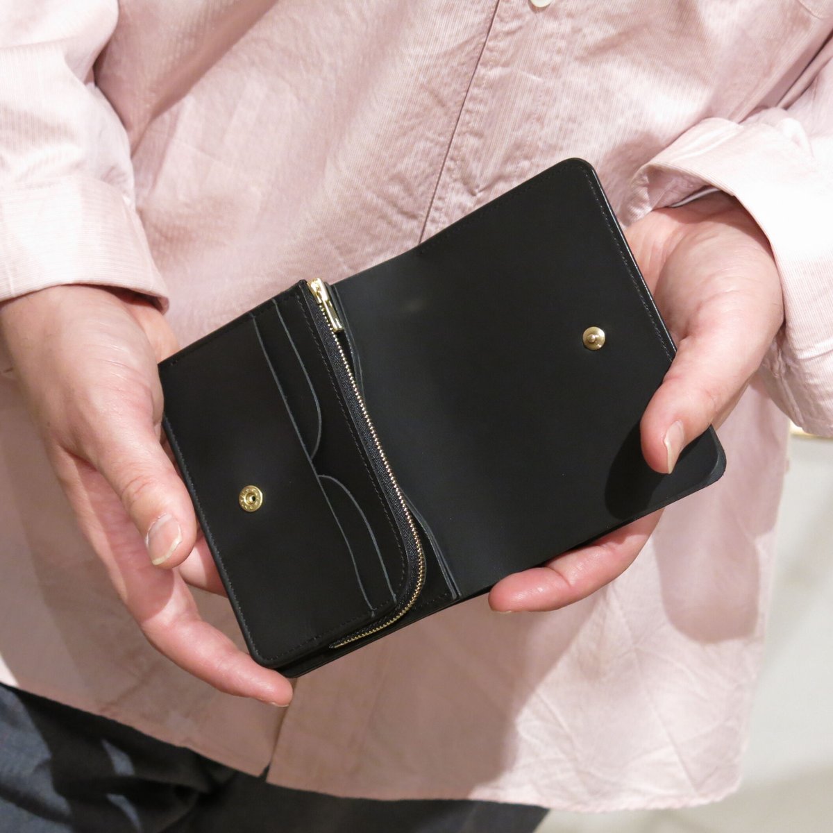 forme / Short Wallet / baby calf | Tibetan Mark