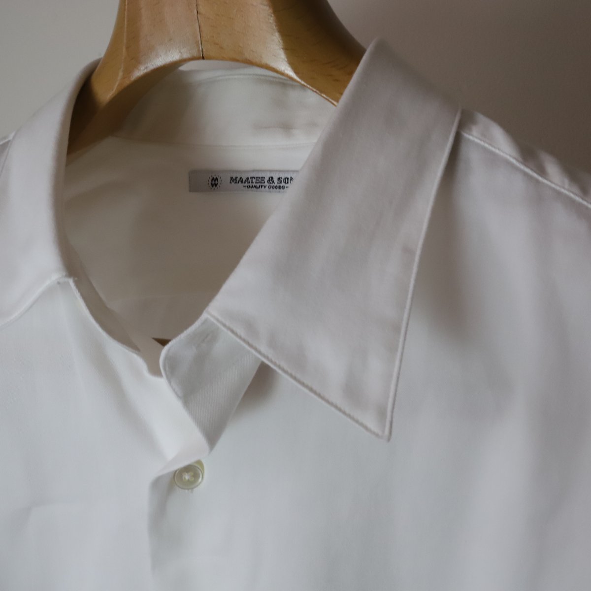 MAATEE&SONS / CHARLES SUVIN SUPREME / WHITE | T MAATEE&SONS / CHARLES SUVIN SUPREME / WHITE | T