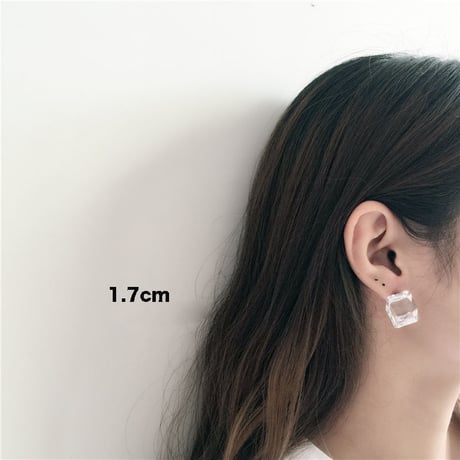 【即納】立方体アクリル 片耳ピアス　両サイズ　レディース　クールセクシー