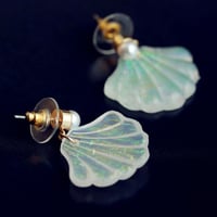 貝ピアス（両耳用）