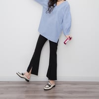 フレアパンツ
