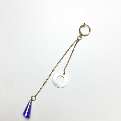 クリスタル風　クリップ イヤリング（片耳）