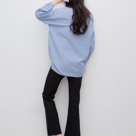 フレアパンツ
