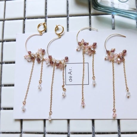 クリスタルピアス・イヤリング／両耳