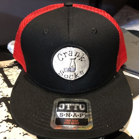 Crank socks mesh cap