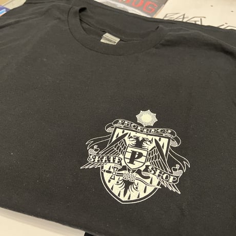 Prophecy skate shop Tシャツ