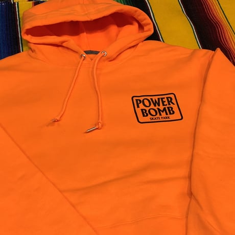 PB Box Logo フード