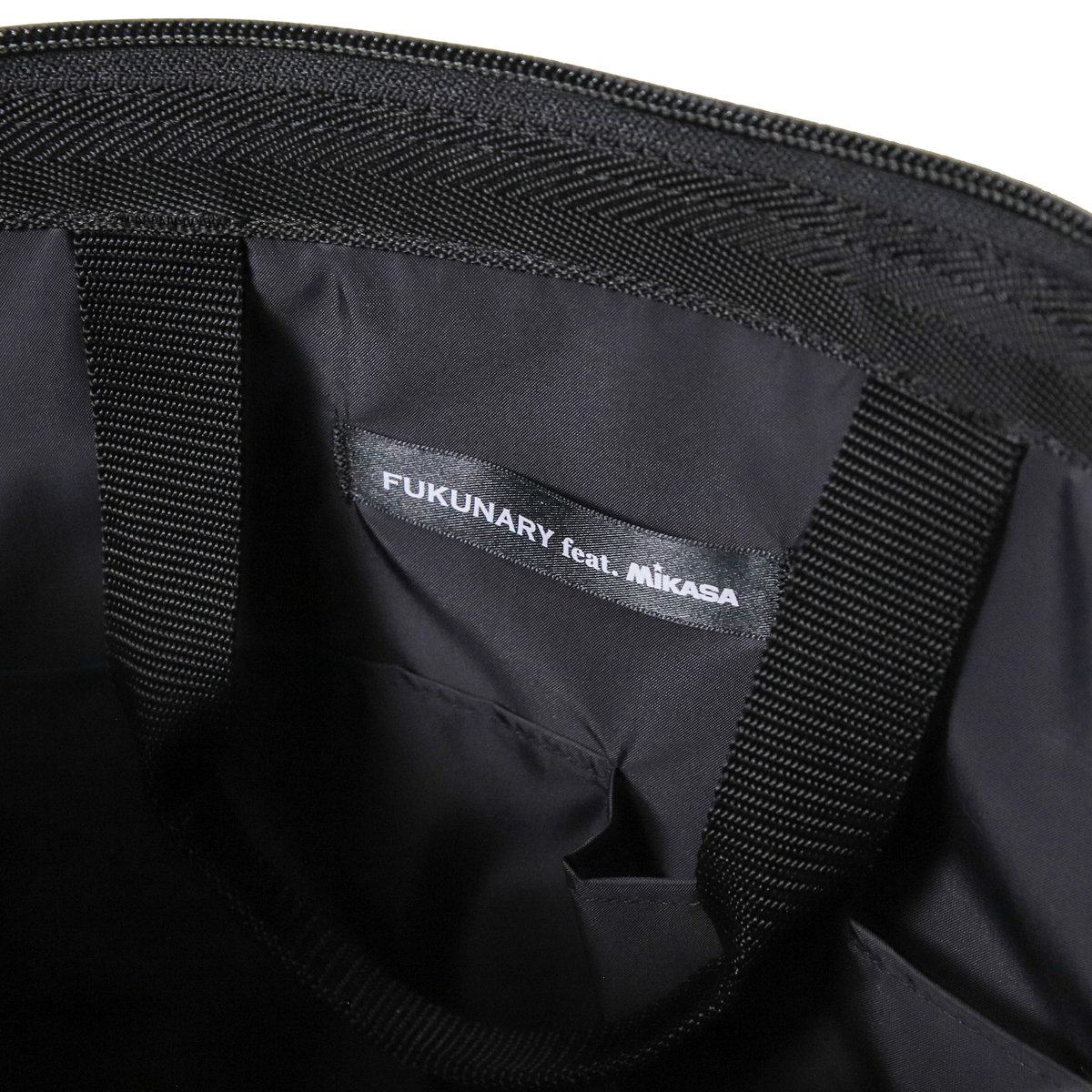 FUKUNARY⭐︎MIKASA 4WAYバッグ / エナメルブラック　リュック FUKUNARY⭐︎MIKASA 4WAYバッグ / エナメルブラック リュック