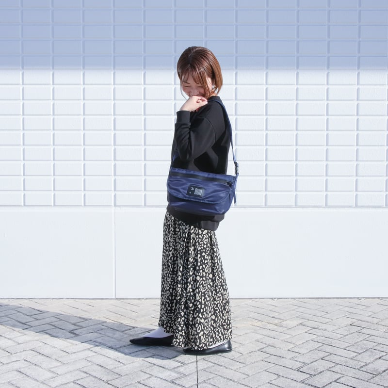 F018 メッセンジャーバッグ S / MA-1 ネイビー | FUKUNARY