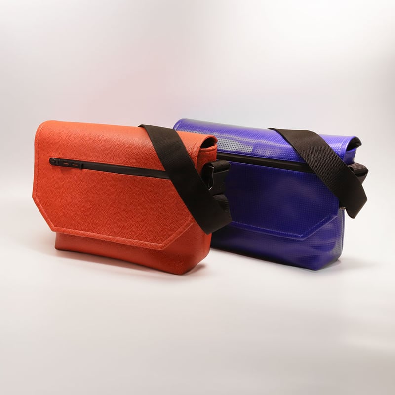 M135 メッセンジャーバッグ ブラウン/ブルー | FUKUNARY